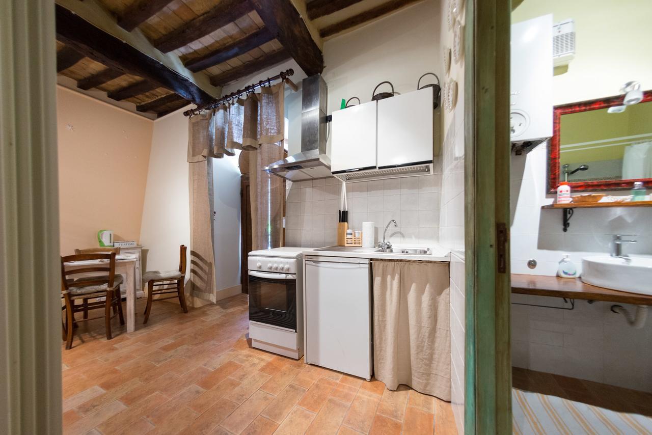Appartamenti Turistici Vicolo S. Chiara Sassoferrato Exteriér fotografie